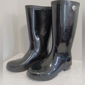 Ugg Shaye Lined gloss black waterproof rain boots   size 7